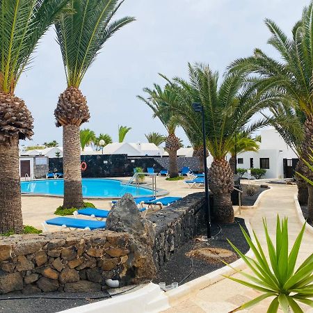 Lc Bastian Marina Bungalow Costa Teguise Exterior foto