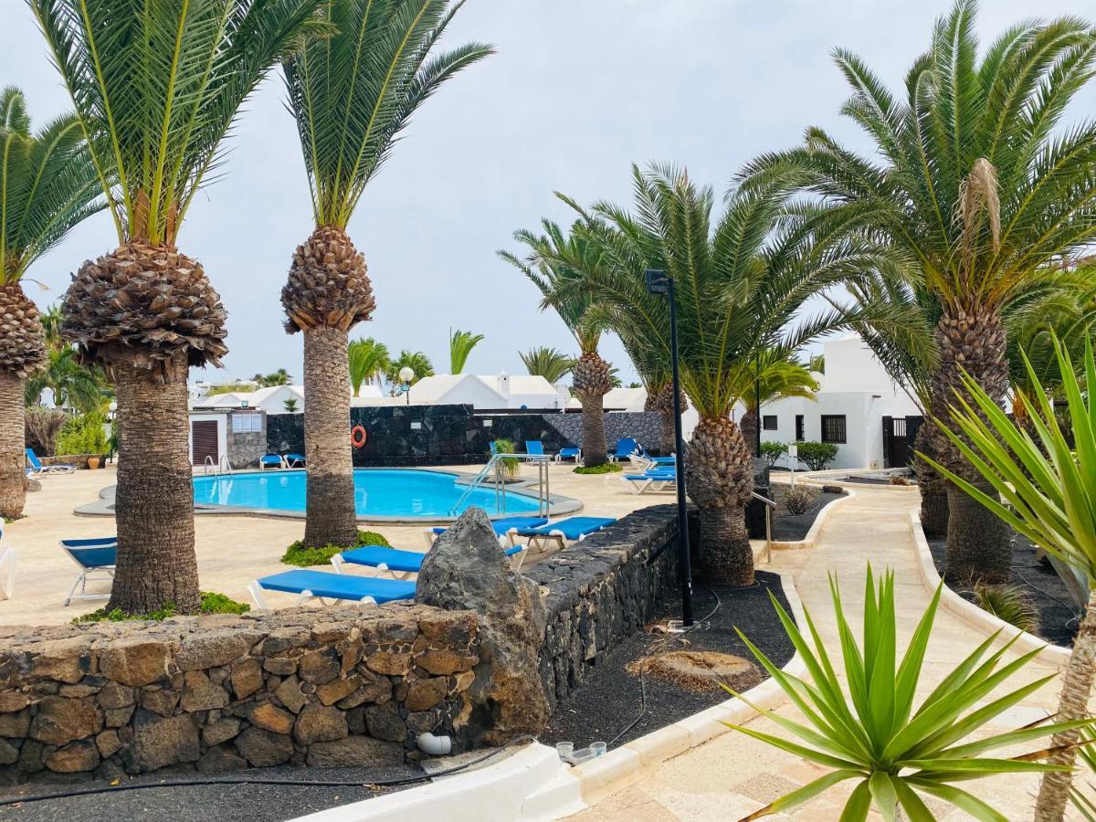 Lc Bastian Marina Bungalow Costa Teguise Exterior foto